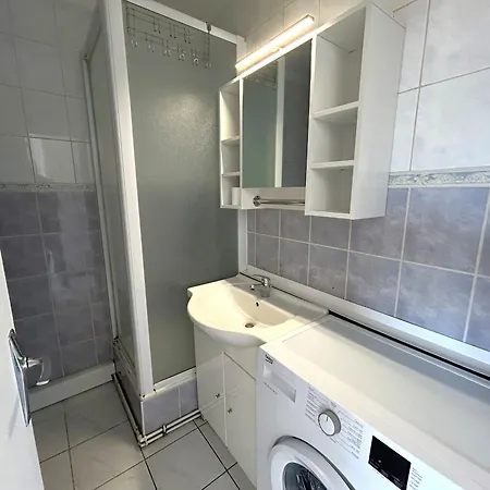 Apartman Avec Climatisation, Balcon, Proche - Fr-1-837-32 *